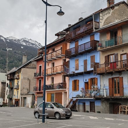 Maisons colorées Briançon trail